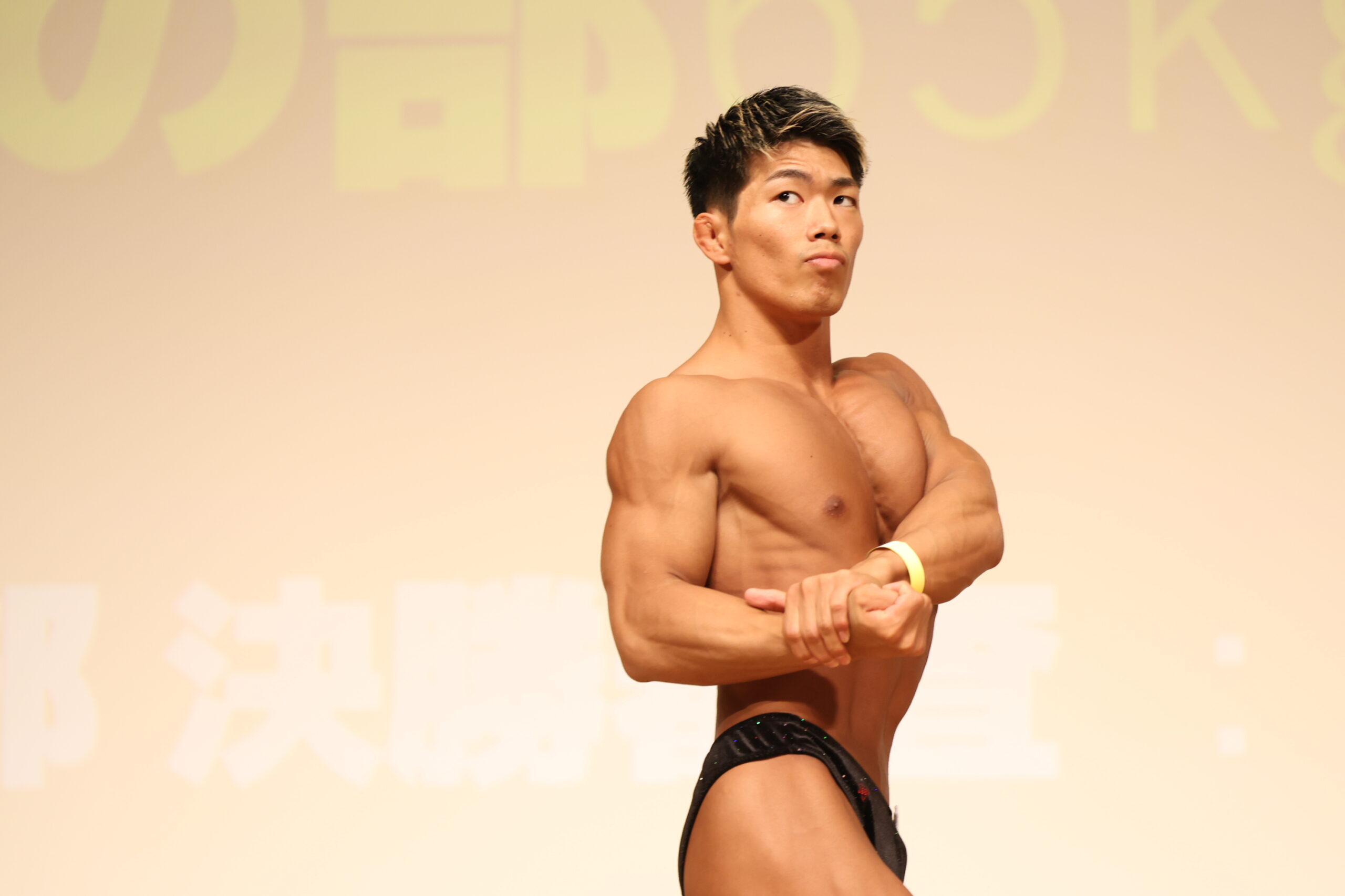 ボディビル６５kg以下　フリーポーズ0342